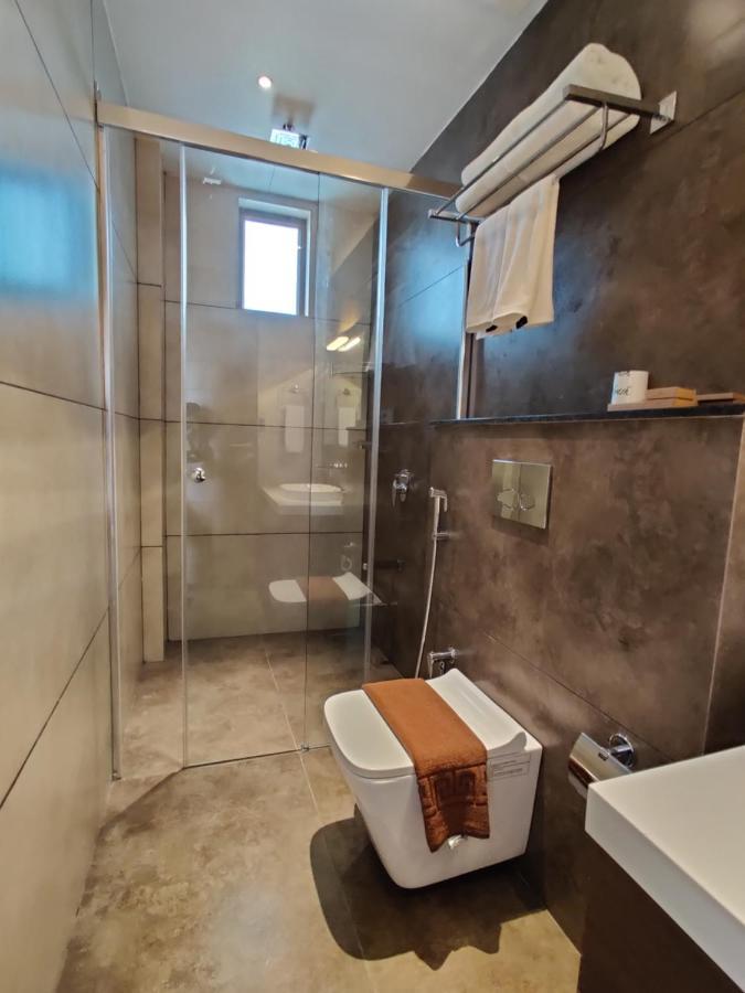 Florida Airport Hotel Kochi Nedumbassery Kültér fotó