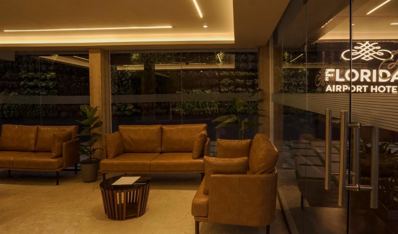 Florida Airport Hotel Kochi Nedumbassery Kültér fotó